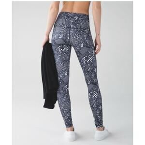 Lululemon Wunder Under Leggings Women Size 8 Luon Hi Rise Blue Paisley Jacquard
